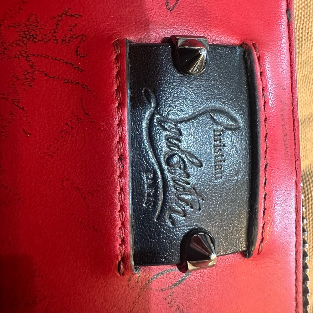 Christian Louboutin Signature Red Wallet - Picture 4 of 11